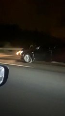 Anne, oğlu için kaput üstünde kilometrelerce yol gitti: Korku dolu anlar kameraya yansıdı