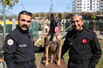 Onlar depremin kahramanları oldu