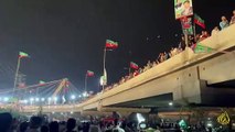 جلسہ گاہ فل ہو گیا ، مینار پاکستان کے اس منظر کو سب کو حیران کر دیا لوگ پل پر چڑھ گے