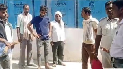 Tải video: नवादा: पति के अवैध संबंध का विरोध करने पर पत्नी की हत्या, इलाके में फैली सनसनी