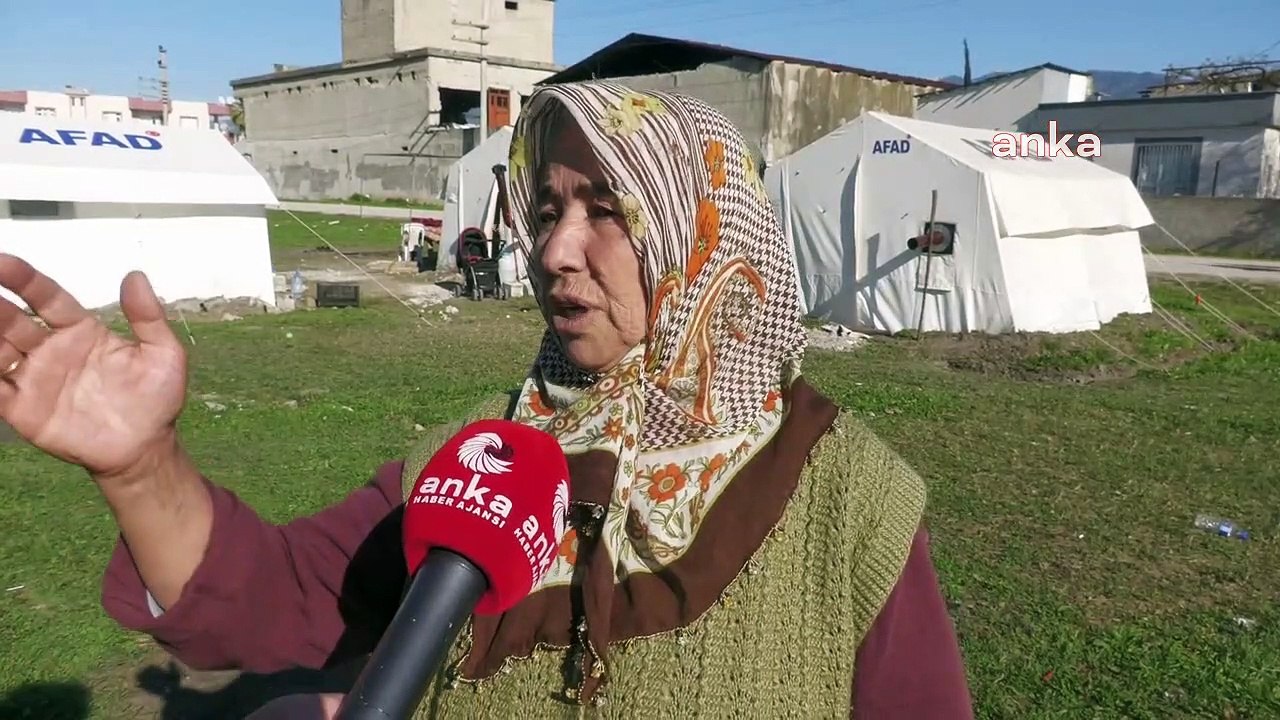 Osmaniyeli depremzede, gözyaşlarıyla isyan etti: Her gün ağlıyorum, nerede bu devlet?