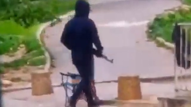 Nice: des hommes cagoulés et armés dans le quartier des Moulins