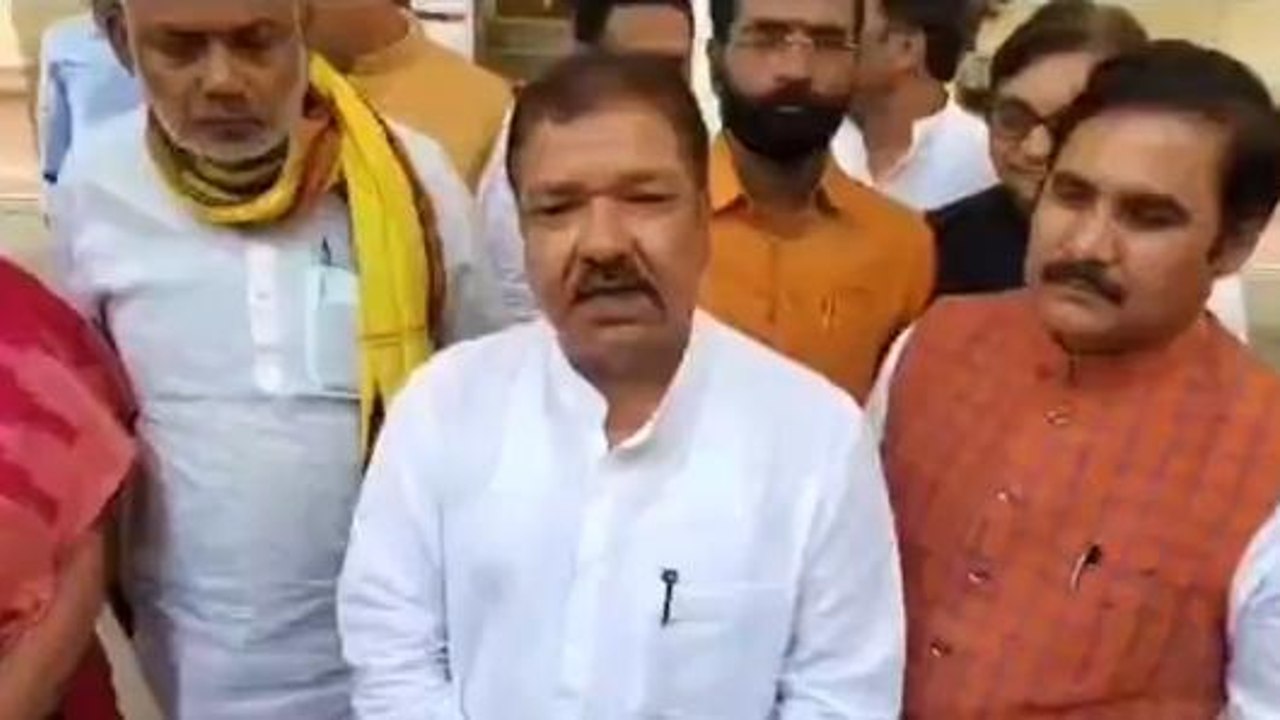 किशनगंज: विधान पार्षद डॉ. दिलीप कुमार जायसवाल ने दंगाइयों के मुद्दे पर बिहार सरकार को घेरा