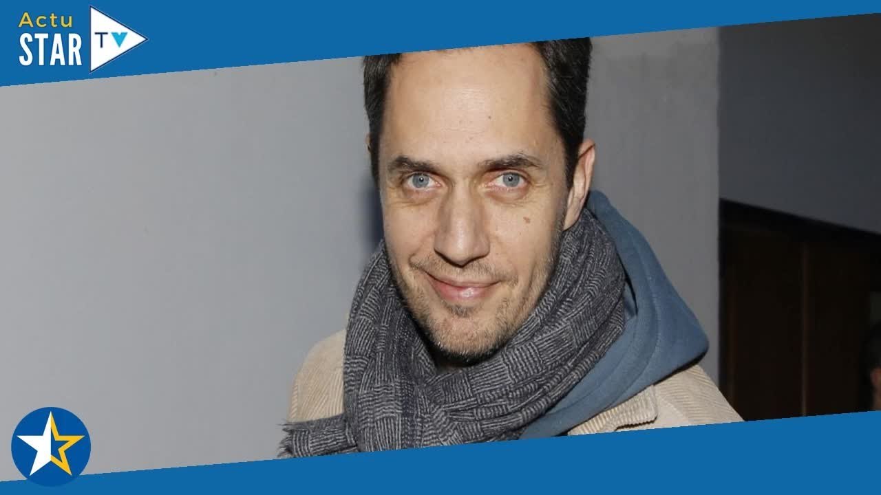 Grand Corps Malade avec sa femme Julia complices : sortie exceptionnelle pour le match du PSG
