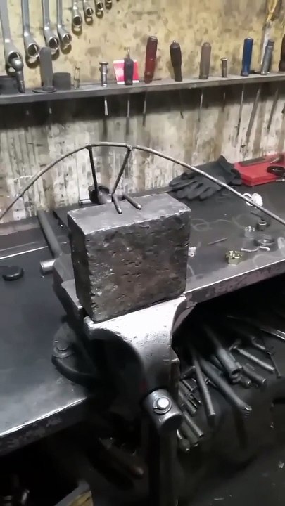 great-inventions-blacksmithing