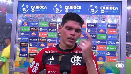 Eleito o melhor do Fla-Flu, Ayrton Lucas evita euforia após vitória 03/04/2023 09:47:29