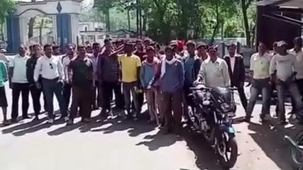 बैतूल: शोषण के खिलाफ मजदूरों का जंगी प्रदर्शन, जमकर की नारेवाजी