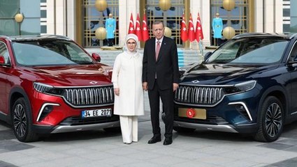 Türkiye için tarihi gün! İlk Togg, Erdoğan ailesine teslim edildi