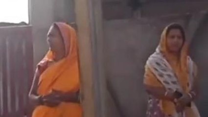 सिंगरौली: शराब दुकान खोलने की सूचना पर स्थानीय लोगों ने किया विरोध