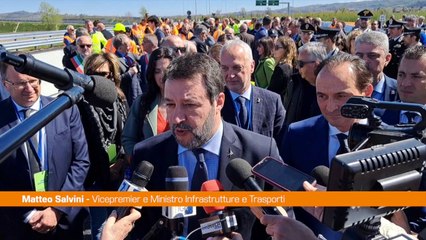 Infrastrutture, Salvini "L'Italia del sì è con noi"