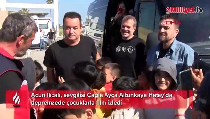 Acun Ilıcalı, deprem bölgesinde çocuklarla film izledi