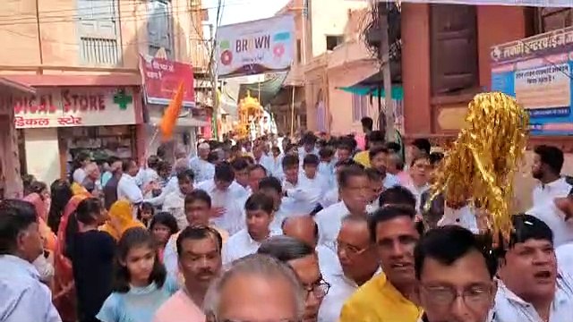 महावीर जयंती पर निकले वरघोड़े, दिया अहिंसा परमो धर्म का संदेश
