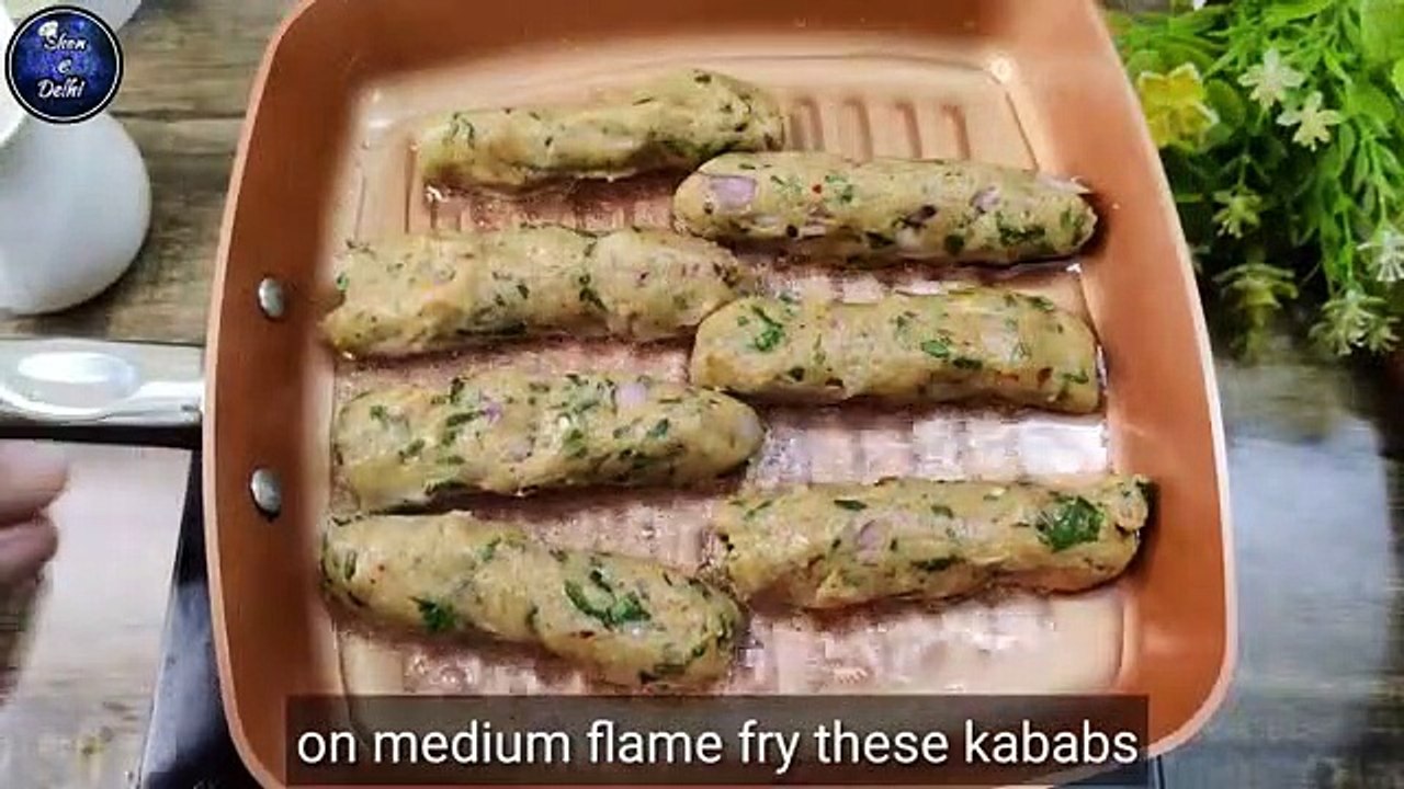 Eid_Special_Kabab_Khane_Walon_Ka_Hath_Malai_Seekh_Kabab_Recipe(360p)
