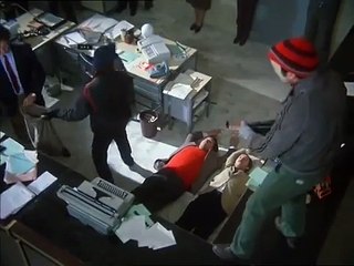 Renato Pozzetto - Lascia la moglie e tre figli...e la casa non la lascia? - scene divertenti da ridere dal film cult La casa stregata