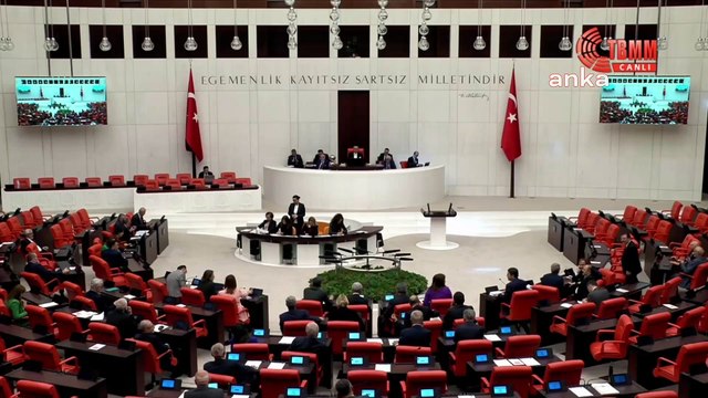 Özgür Özel'den Cumhur İttifakı'na hodri meydan! Sataşıyorum hesap verin