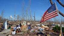 Aumenta a 32 el número de muertos en Estados Unidos por tornados y tormentas