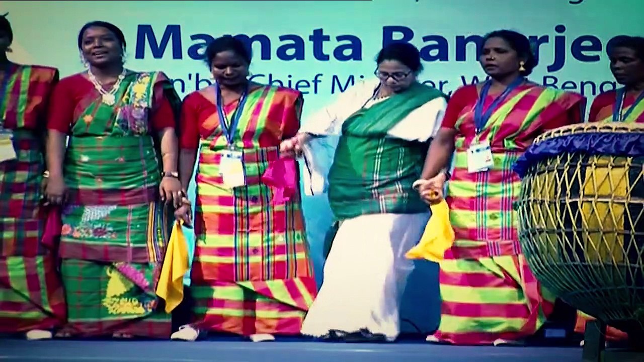 Mamata Banerjee Funny Tribal Dance