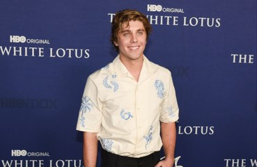 Lukas Gage se entusiasma con el 'perfecto' Chris Appleton