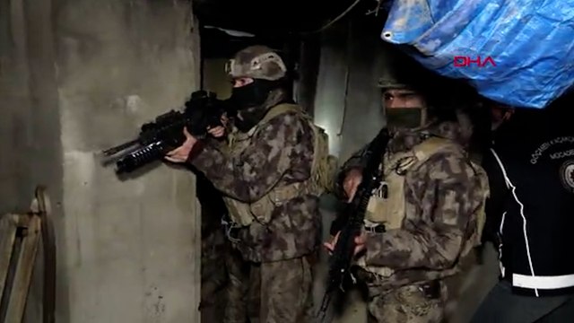 Van'da 20 kaçak göçmen ile 2 organizatör yakalandı