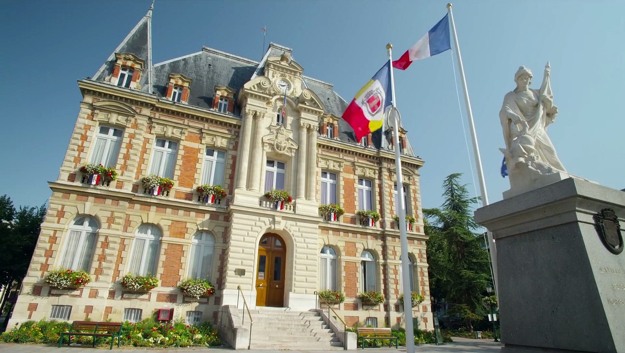 QU'EST-CE QU'ON A FAIT AU BON DIEU - Bande-Annonce Officielle - UGC Distribution