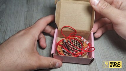 Mini Kalimba 8 Key Thumb Piano (Unboxing)