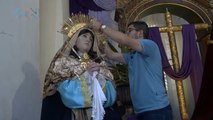 mqn-Durante 14 años sus manos visten santos y decoran los altares de parroquia en Alajuelita-030423