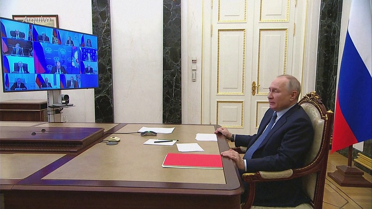 Celso Amorim se reúne com Putin