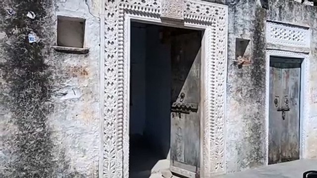 आधुनिकता की भेंट चढ़ा टोडा का ‘झरोखा’