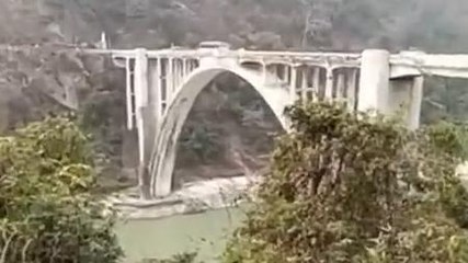 তিস্তা নদীতে তলিয়ে গেল জলপাইগুড়ি সুপার স্পেশালিটি হাসপাতালের প্যথেলোজিক্যাল বিভাগের চিকিৎসক