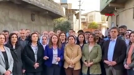 Şanlıurfa'da Yeşil Sol Parti seçim bürosu açılışında arbede