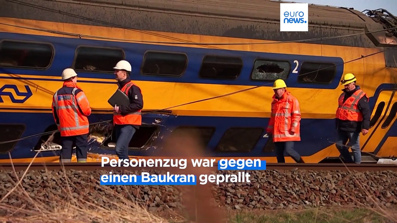 Niederlande: Nachtzug prallt gegen Baukran, 1 Tote, Dutzende verletzt