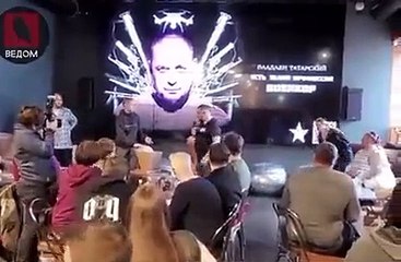 Blogger Survives Explosive Incident at Cozy Café ☕️