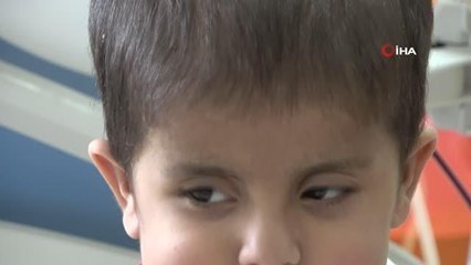 Doğar doğmaz diyalize giren 3 yaşındaki Asel, yaşıtlarıyla oynamak için gün sayıyor