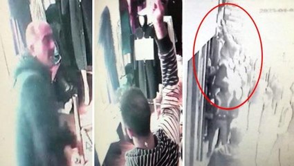 Evlat dehşetinin görüntüleri ortaya çıktı! Bıçakla saldıran oğlundan kurtulup aşağıya böyle sarkmış