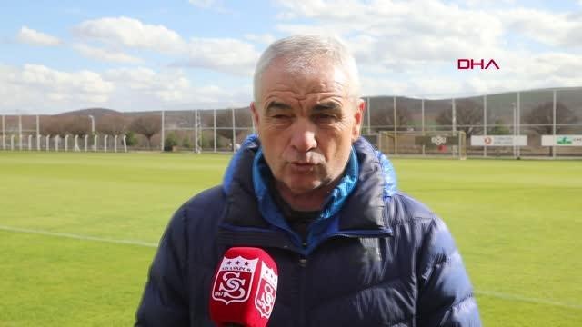 SPOR Rıza Çalımbay: Başakşehir maçında çok dikkatli oynamamız gerekiyor