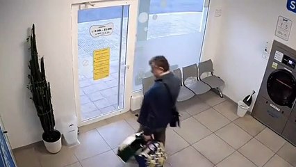 Çamaşır makinesi bomba gibi patladı, saniyelerle ölümden döndü