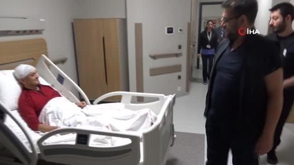 Bilinci açık hastaya beyin tümörü ameliyatı yapıldı