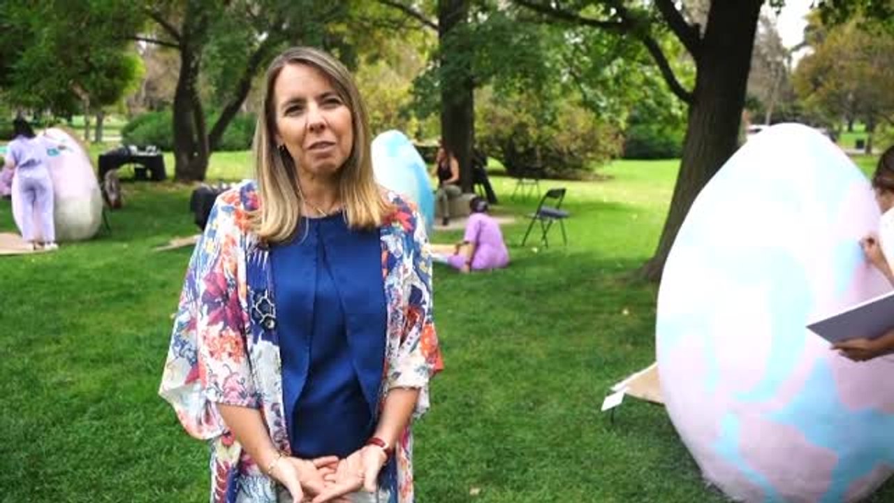 Huevos gigantes para conmemorar la pascua