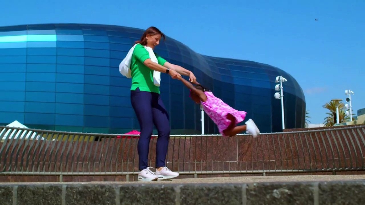 Mom and Daughter Having Fun | Family Love | 