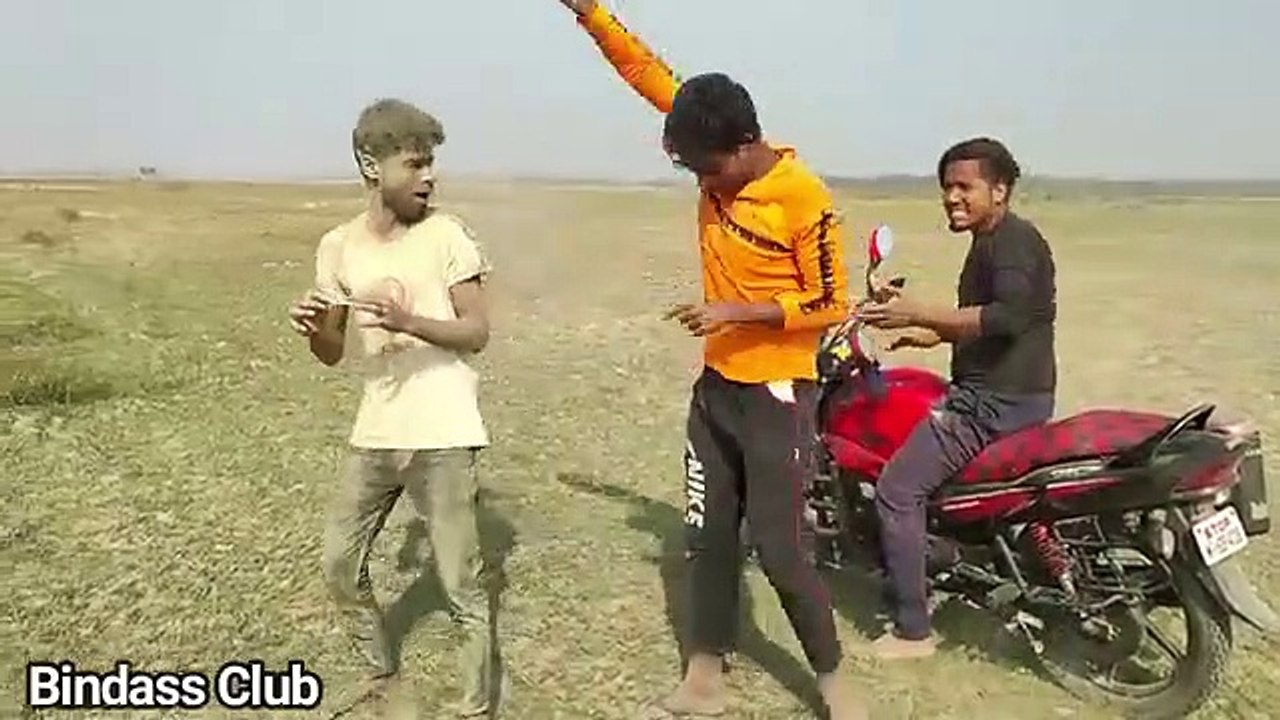 Bindass_club_Funny_Comedy_video_Try_not_to_Laugh_Desi_Comedy_2020(360p)