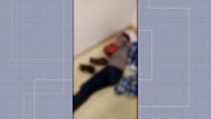 UPA Sul de Joinville tem pessoas deitadas no chão, corredores cheios e longas esperas