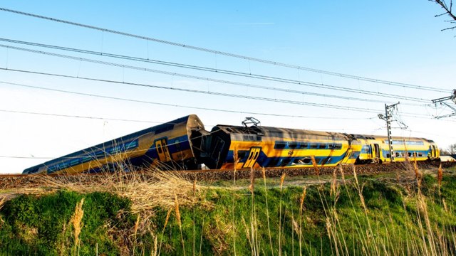 Al menos un muerto y decenas de heridos en trágico accidente de tren en Países Bajos