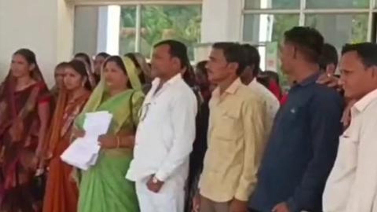 बालाघाट: शराब दुकान हटाने की मांग, ग्रामीणों ने खोला मोर्चा