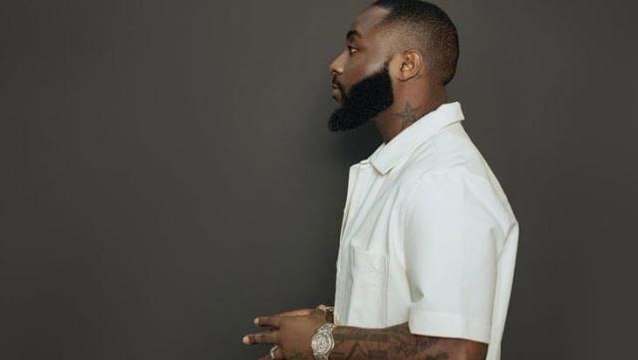 Nijeryalı şarkıcı Davido, Timeless albümü ile müzik platformlarında rekor üstüne rekor kırdı