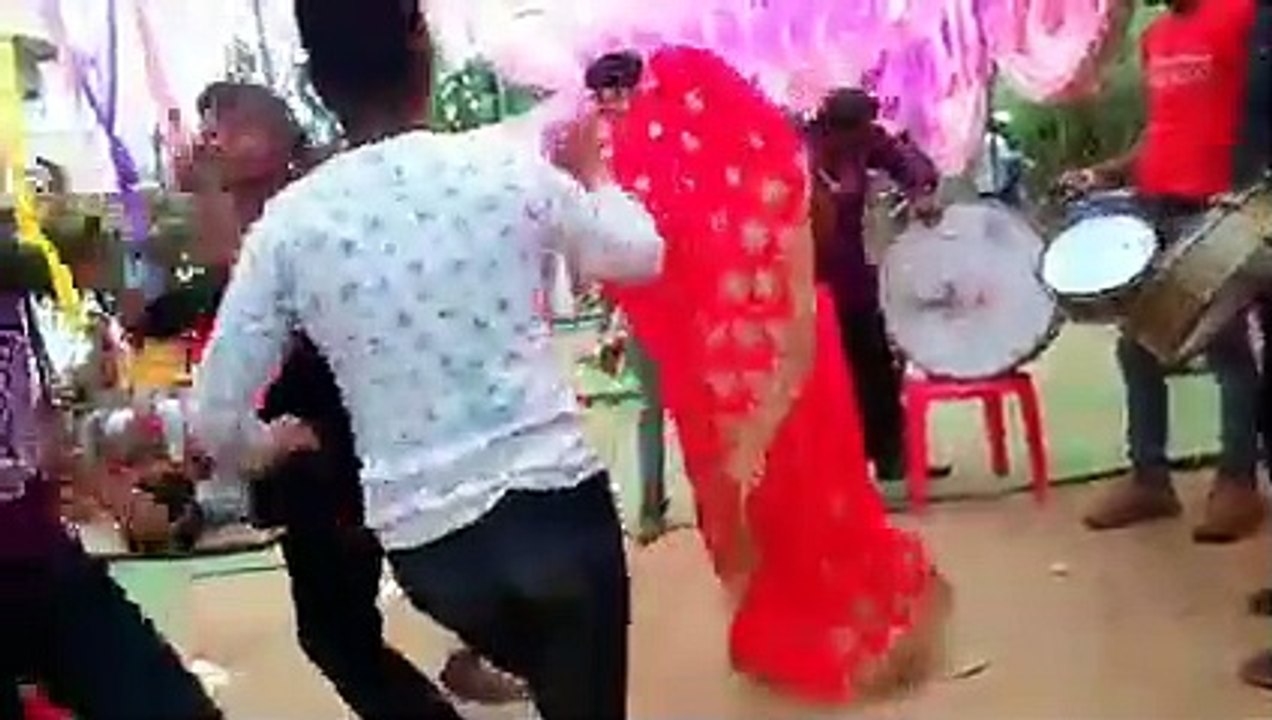 Desi Naach 