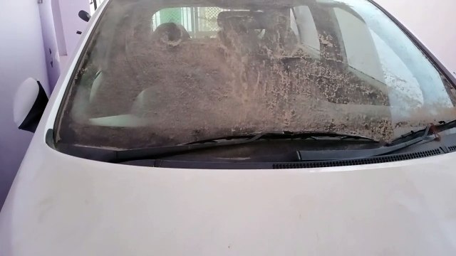 Watch Video: बदला मौसम, आंधी बरसात के साथ गिरे ओले