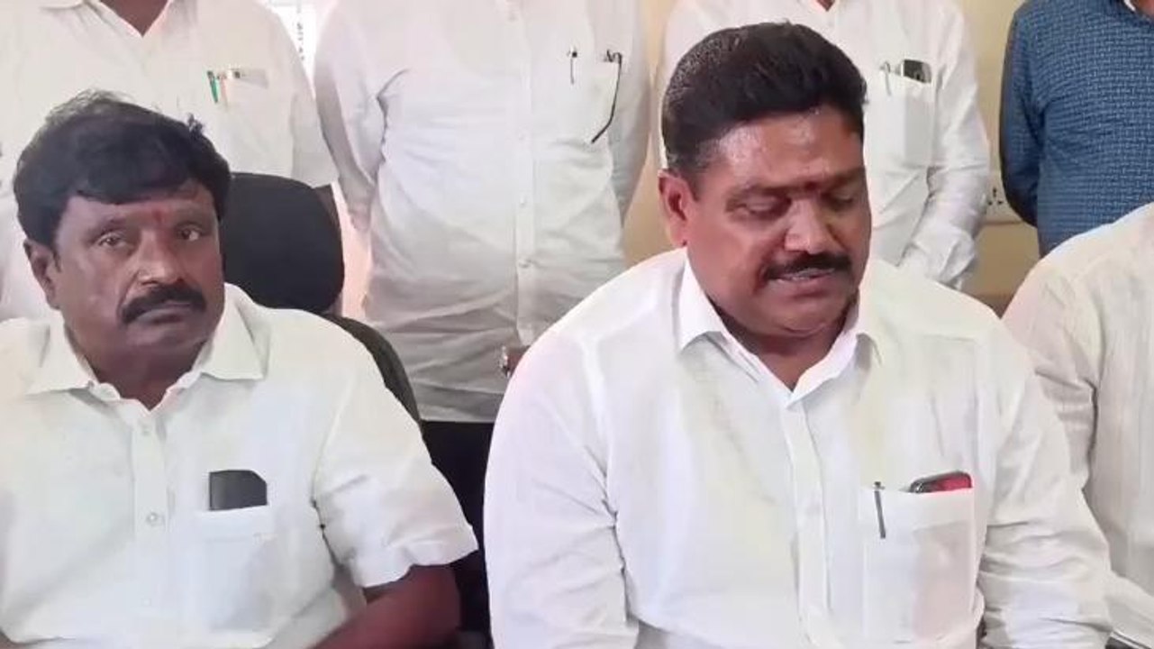 సంగారెడ్డి: ఈ నెల 17 నుంచి విద్యుత్ ఉద్యోగుల సమ్మె