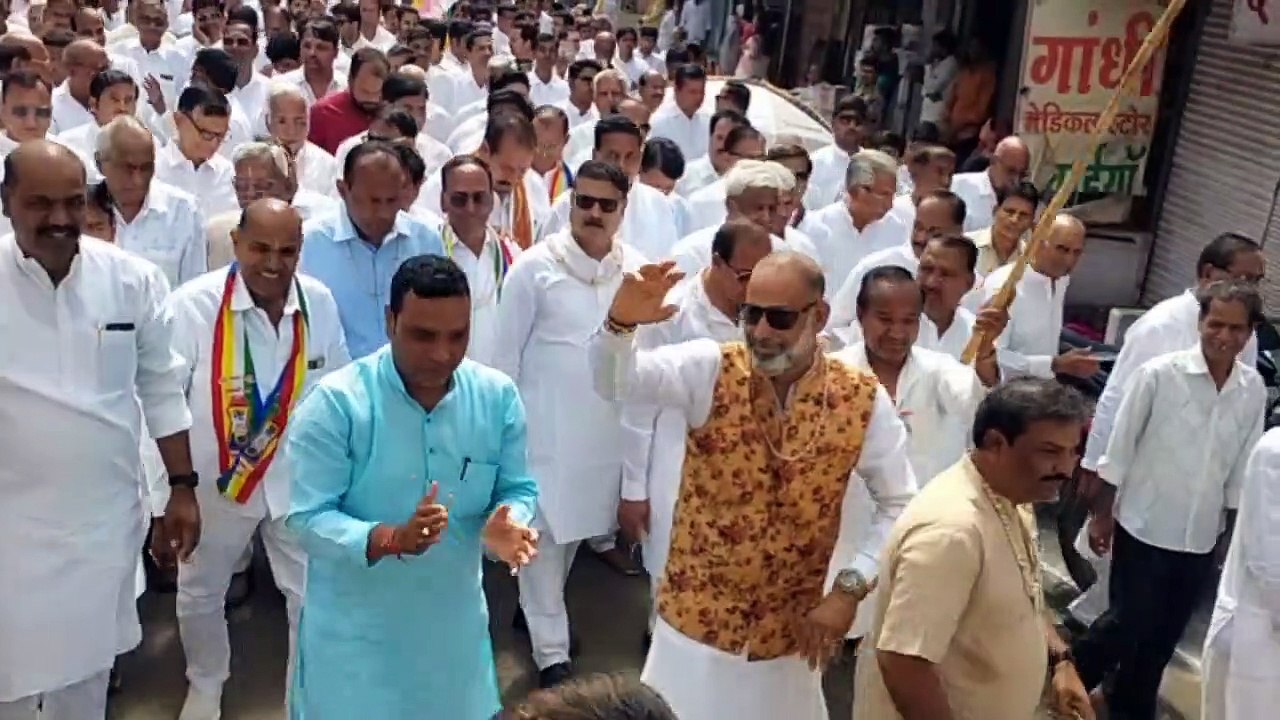 जियो और जीने दो के जयकारे गूंजे, महावीर जन्म कल...