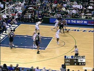 This Day in NBA History: Jason Williams ball fake and no-look assist vs. DAL in 2000