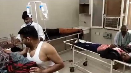 फिरोजाबाद: तेज रफ्तार मैजिक ऑटो पलटा, आधा दर्जन से अधिक घायल